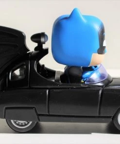 Spastic Pops 1950 Batmobile Type: Vinyl Art Toys Brand: Funko Series: Pop! Vinyl , Pop! Rides Scale: 3.75