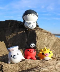 Spastic Pops IN STOCK MARTIAN TOYS Kaze Studio X Martian Toys ORCA & Friends! Designer Brands!