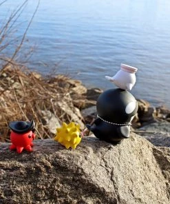 Spastic Pops IN STOCK MARTIAN TOYS Kaze Studio X Martian Toys ORCA & Friends! Designer Brands!