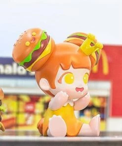 Spastic Pops IN STOCK: [MOE DOUBLE STUDIO] LE99 Yaya-Burger-Orange