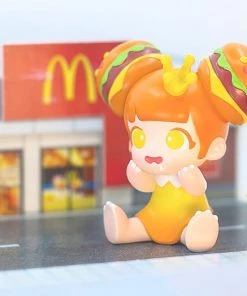 Spastic Pops IN STOCK: [MOE DOUBLE STUDIO] LE99 Yaya-Burger-Orange
