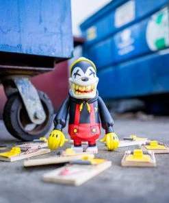 Spastic Pops IN STOCK: MARTIAN TOYS LE250