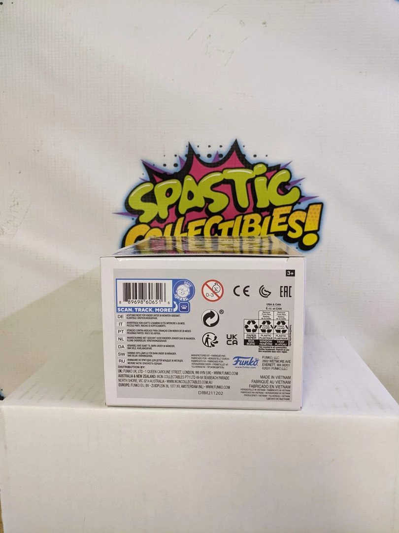 Spastic Pops Shredder Eastman & Laird's - Shredder (Black & White) 6 Spastic Pops Shredder Eastman & Laird's - Shredder (Black & White)