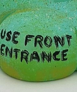 Spastic Pops SUNS OUT BUNS OUT Custom 1 Of 1 Ributt Vinyl Figure: “Bellhop” By Jellykoe