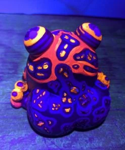 Spastic Pops Designer Brands! SUNS OUT BUNS OUT Custom 1 Of 1 Ributt Vinyl Figure: